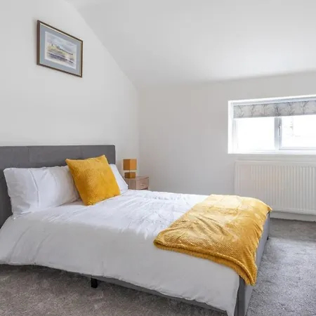 Lovely 2 Bed Close To Centre Apartment Bradford (West Yorkshire)